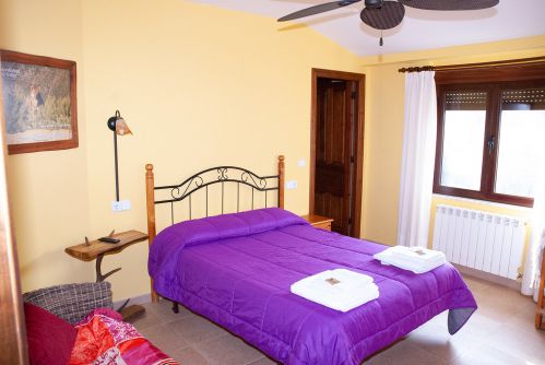 Habitación cama matrimonio